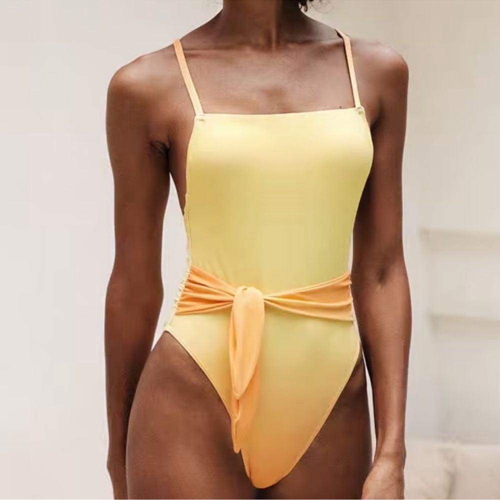 NWT Cupshe Lennox Ombre Tie Front One Piece Swimsuit Size L